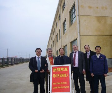 热烈欢迎阿尔巴尼亚客户来公司考察