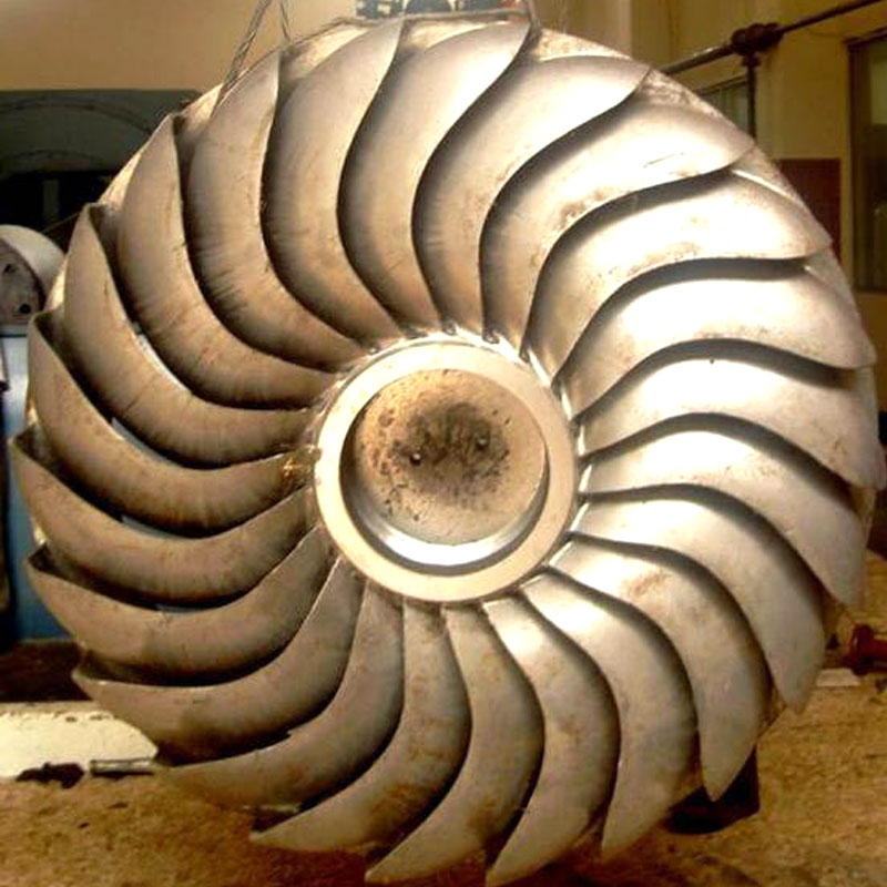 斜击式水轮发电机组